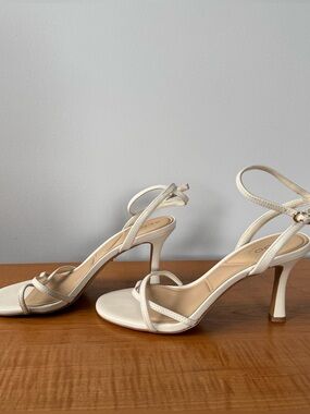 (6) ALDO white High Heel